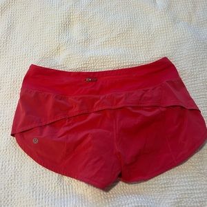 Lululemon speed up short 2.5 razzle